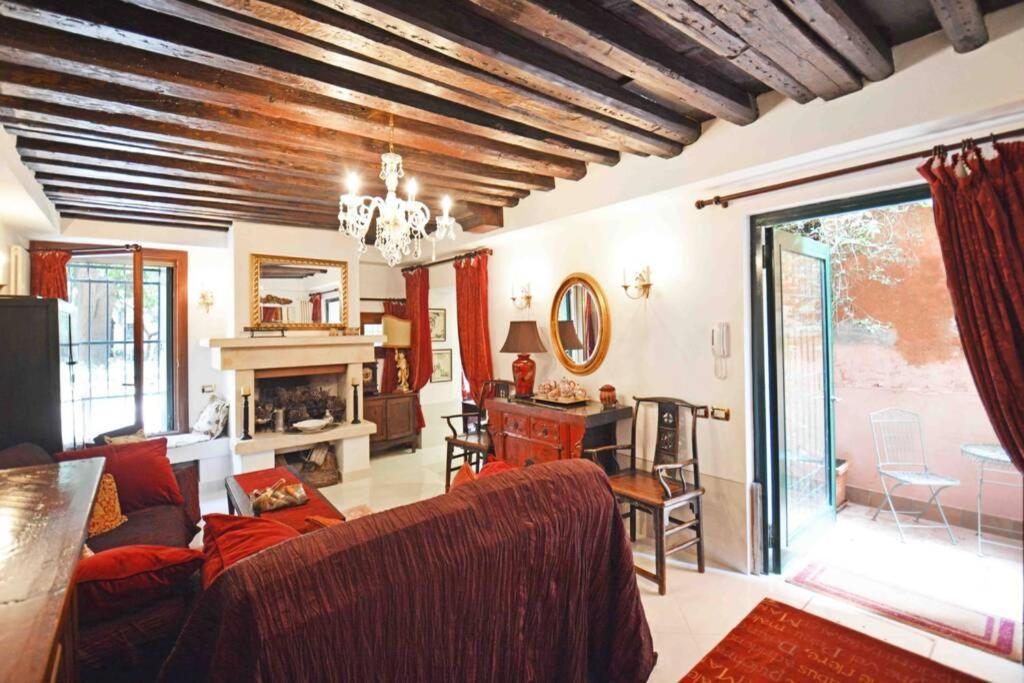 Zattere Cottage Close To Guggenheim ヴェネツィア エクステリア 写真
